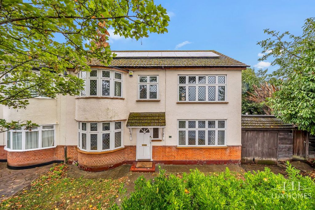 Property photo 1 of 23