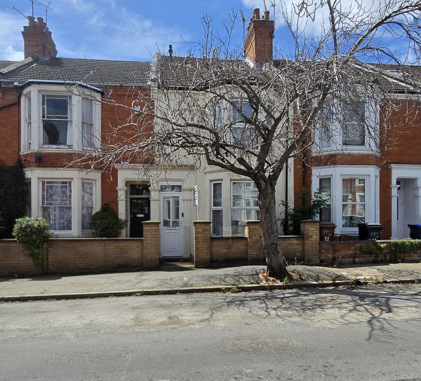 Property photo 1 of 14 Front