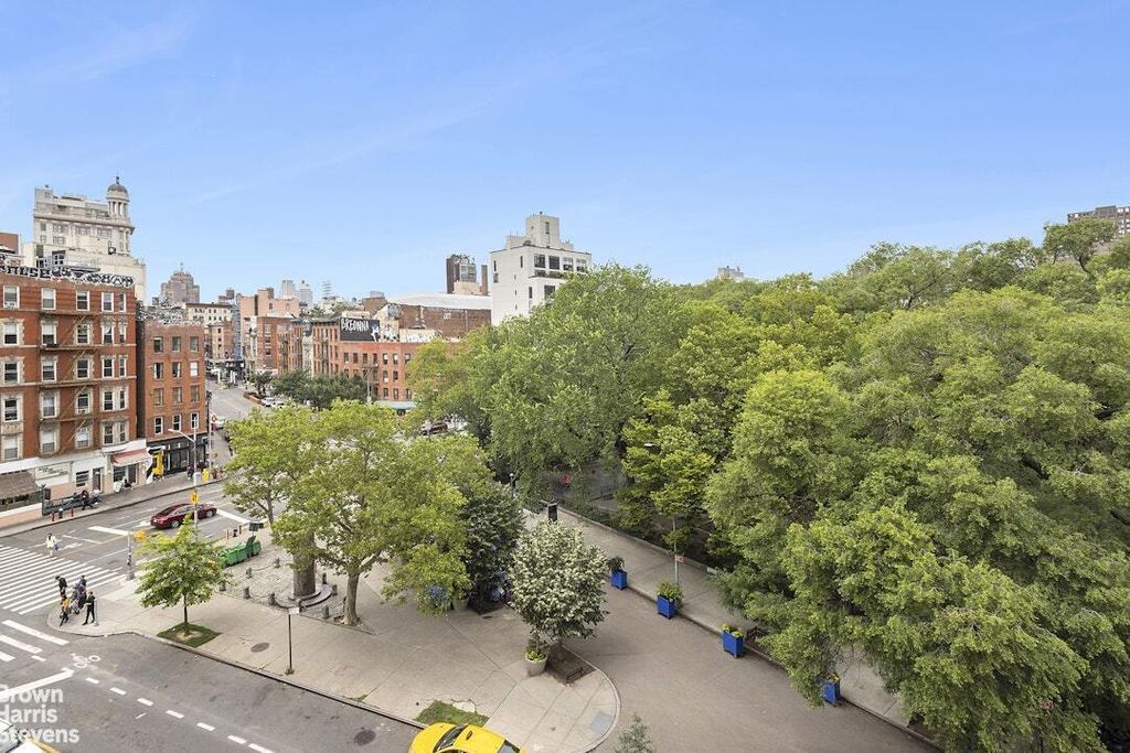 Property photo 3 of 9 <Alttext/>