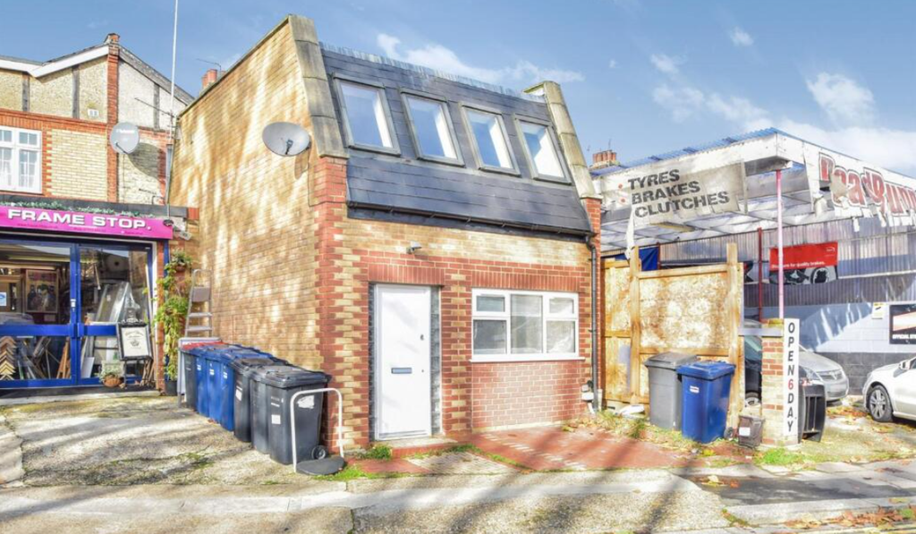 Property photo 1 of 7