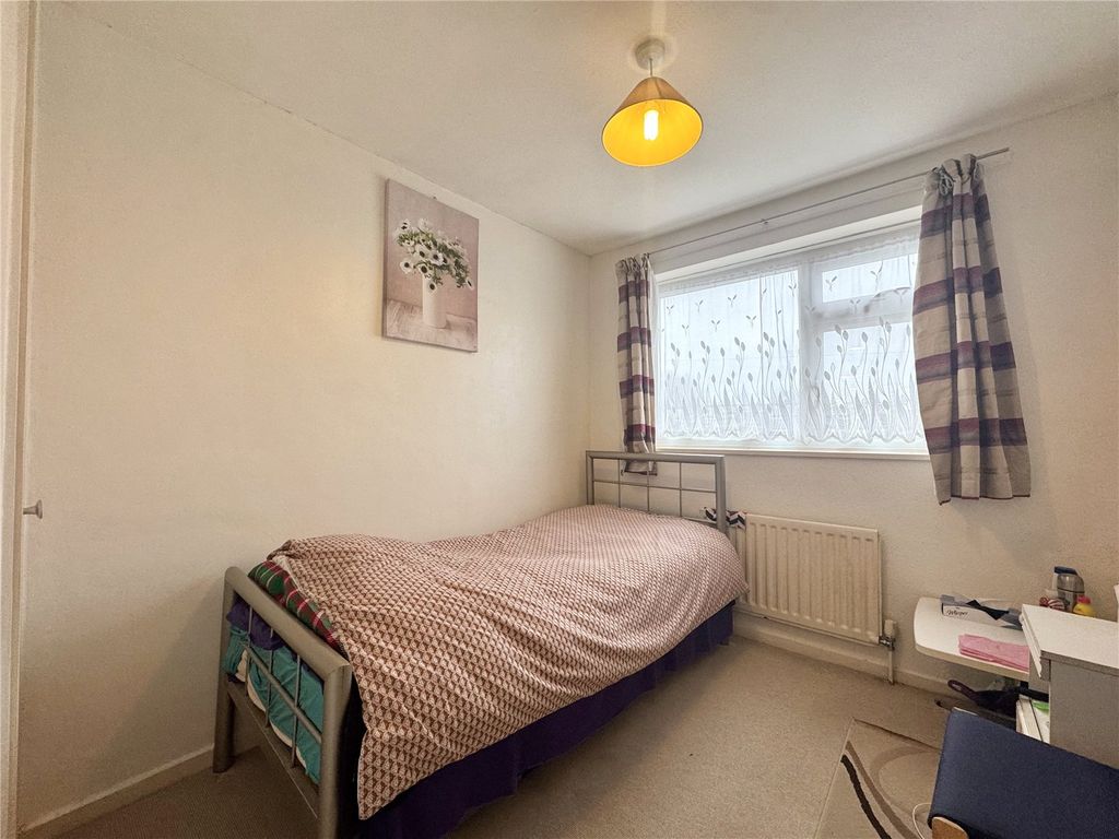 Property photo 2 of 10 Picture No. 04