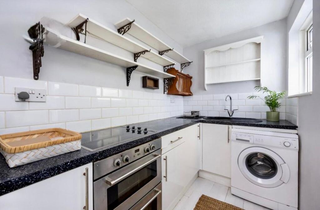 Property photo 3 of 11 Photo-2025-12-19-10-28-22-8