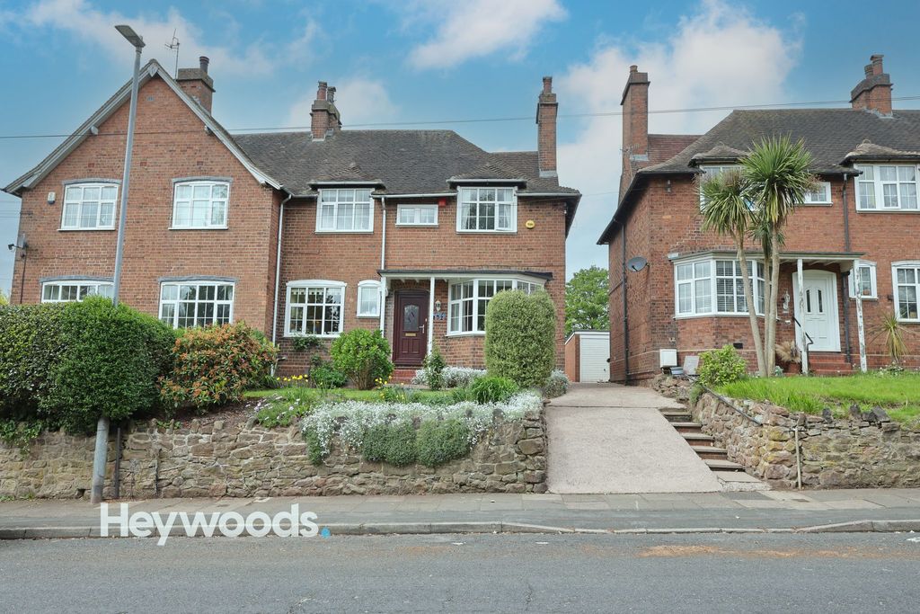 Property photo 1 of 43