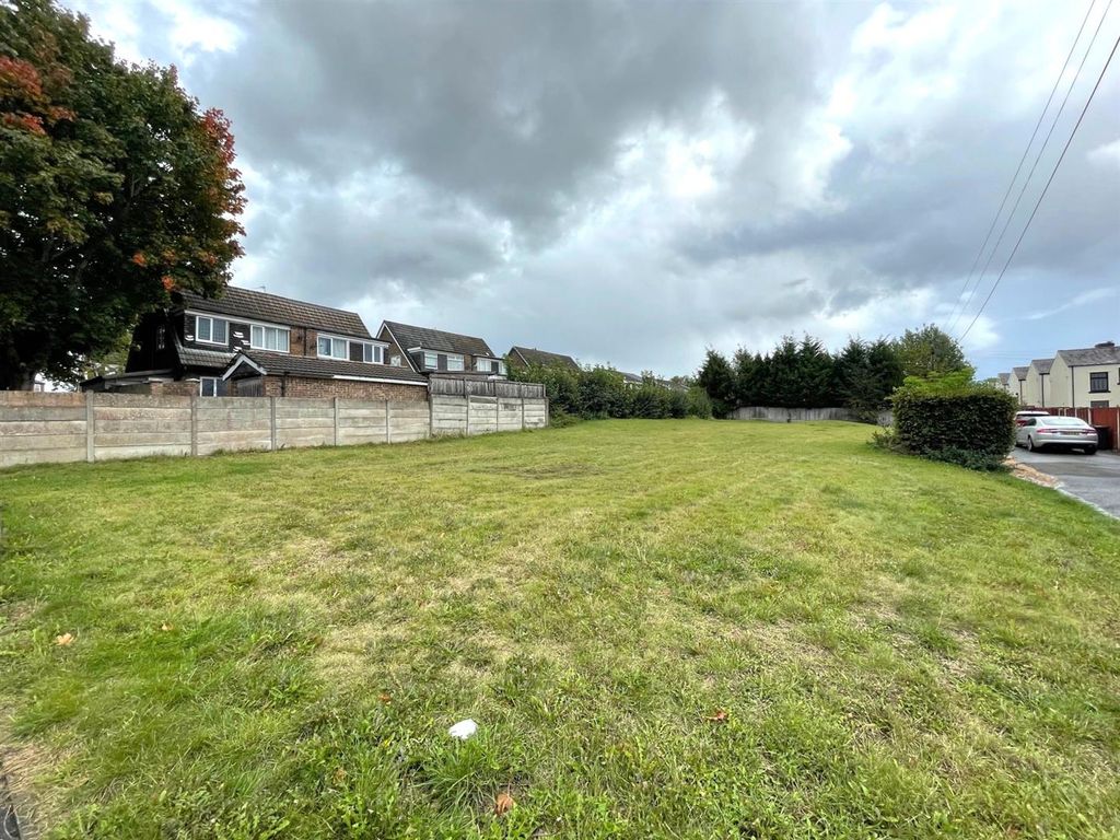 Property photo 3 of 16 m .Jpg