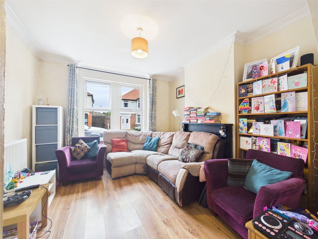 Property photo 2 of 11 Picture No. 02