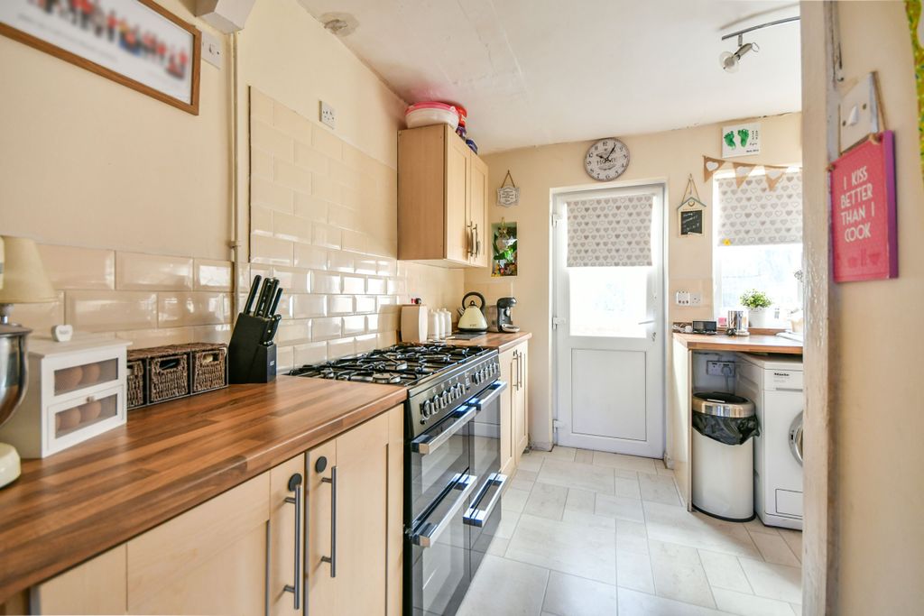 Property photo 2 of 25 View