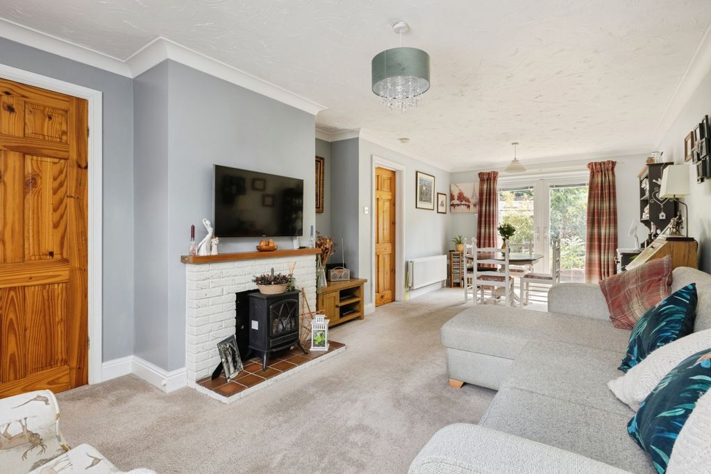 Property photo 3 of 20 Pbox-Img.Jpg