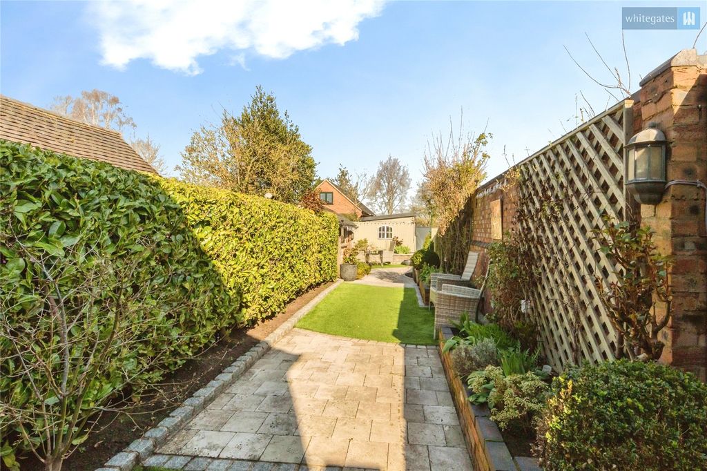 Property photo 3 of 24 Picture No. 20