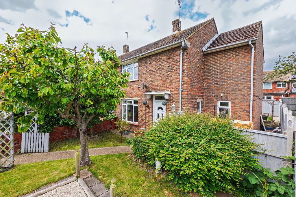 Property photo 1 of 31
