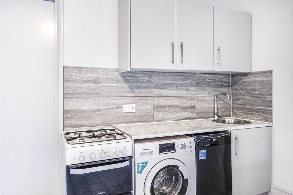 Property photo 2 of 10 Picture No. 09