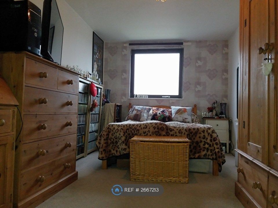 Property photo 3 of 8