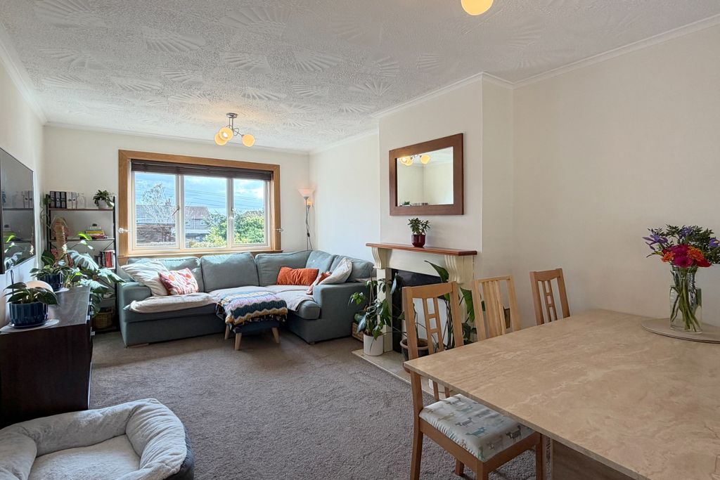 Property photo 3 of 29