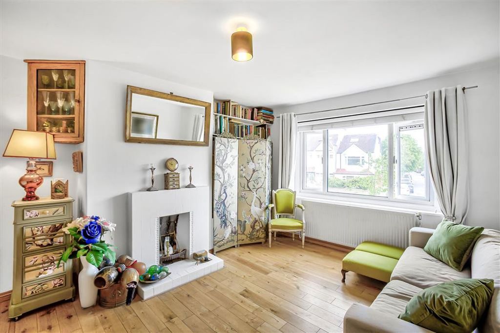 Property photo 2 of 12