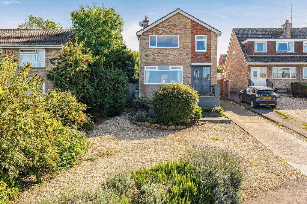 Property photo 3 of 39 1520545 (4)