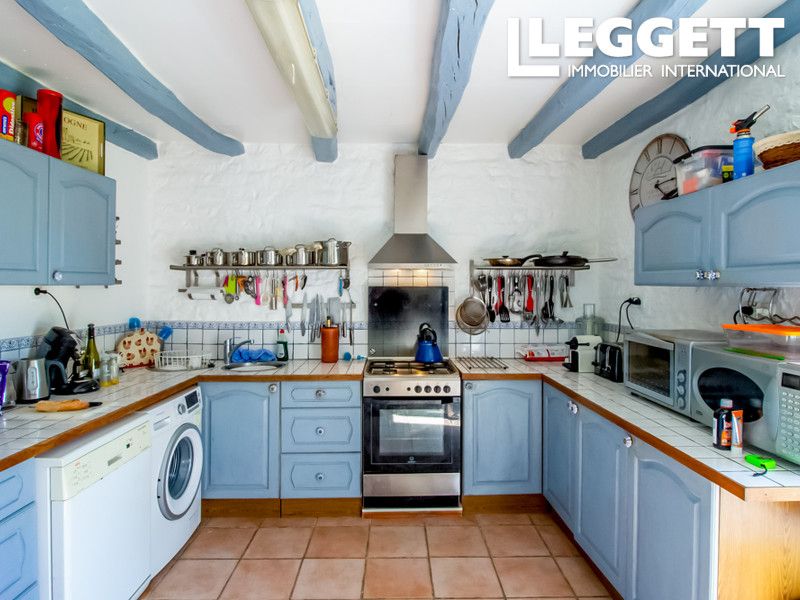 Property photo 2 of 10