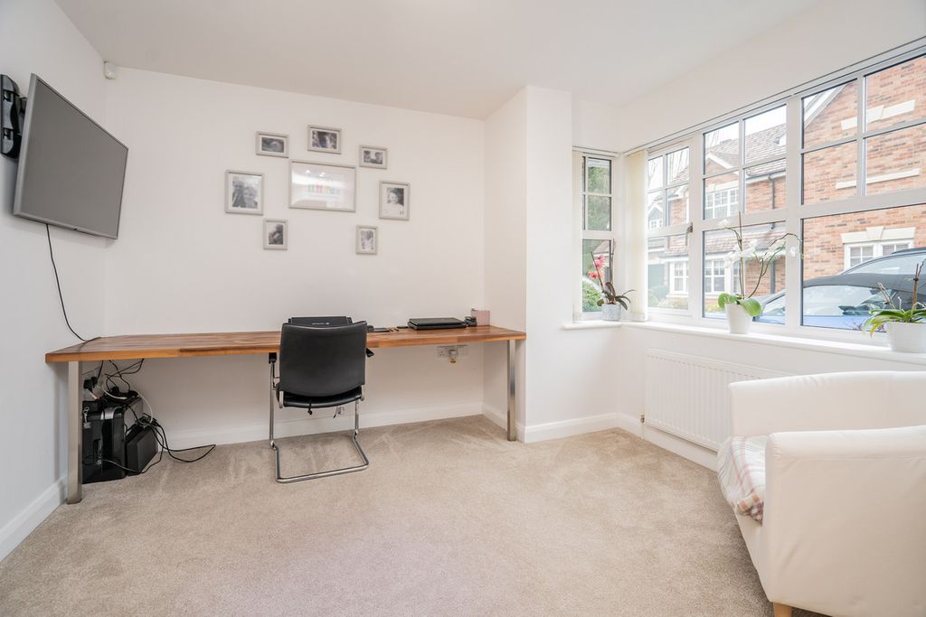 Additional image 17 of 4 bed detached house for saleCedar Court, Newport Pagnell, Milton Keynes MK14