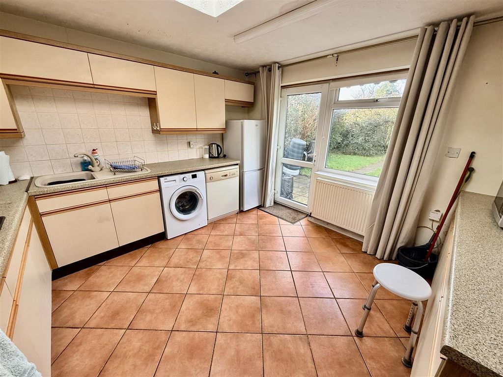Property photo 3 of 10 For Sale By Aspire Residential | Pratton Avenue