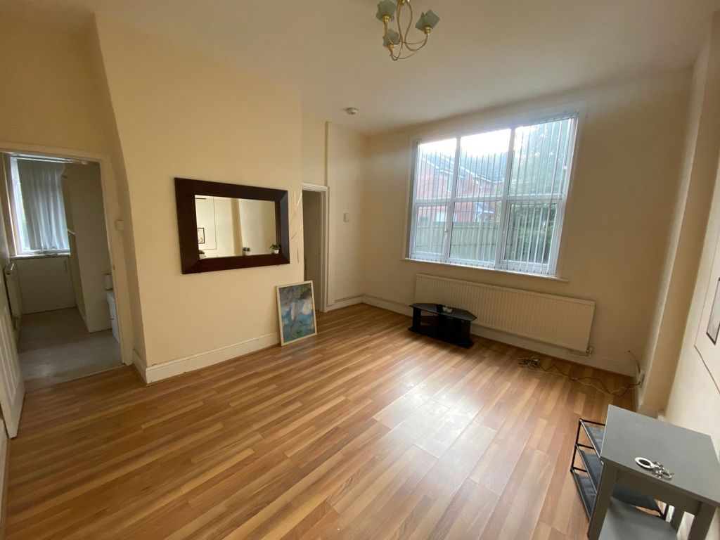 Property photo 1 of 3
