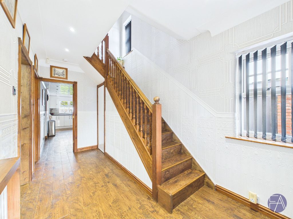 Property photo 2 of 20 4933092