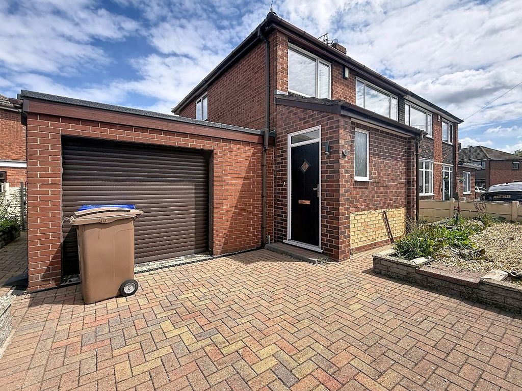 Property photo 3 of 15