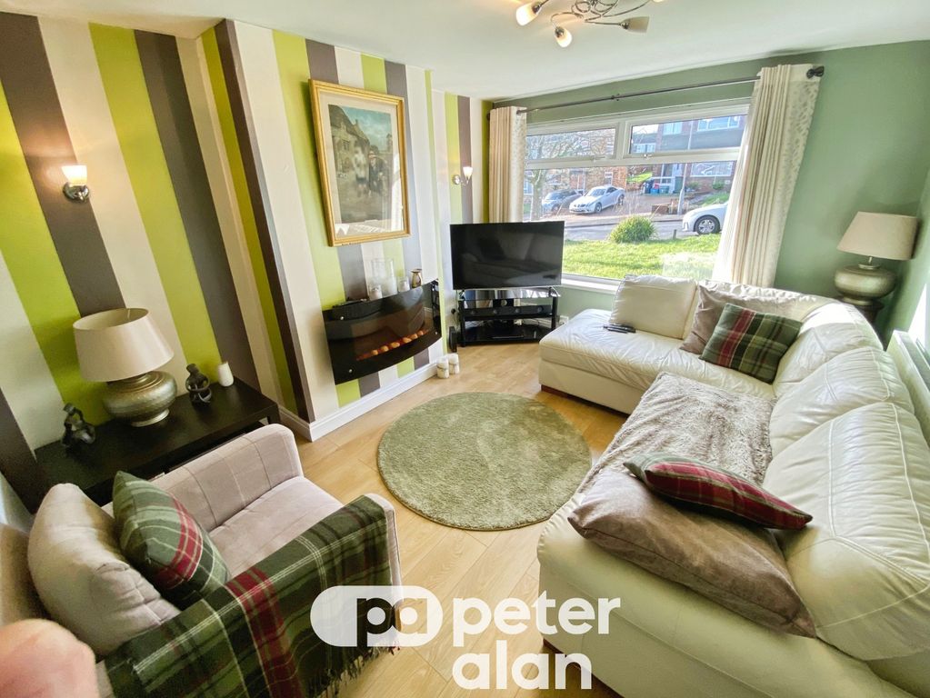 Property photo 2 of 9 Image