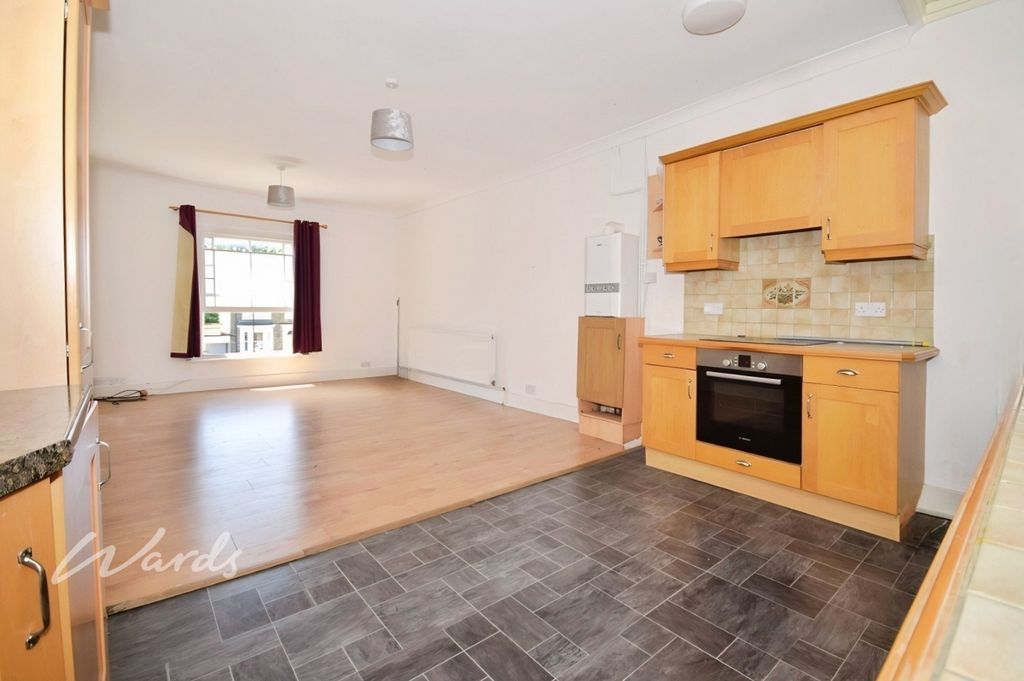 Property photo 2 of 6 Kitchen-Lounge