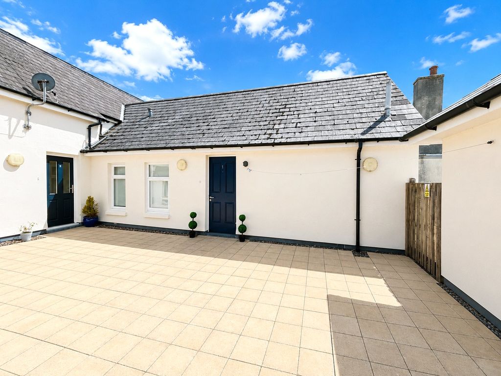 Property photo 1 of 10 1 - Picture No. 01