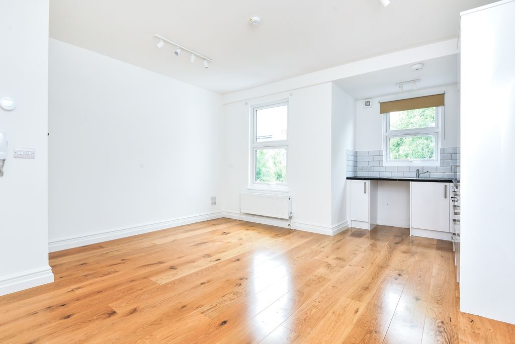 Property photo 2 of 6 301284 (2)