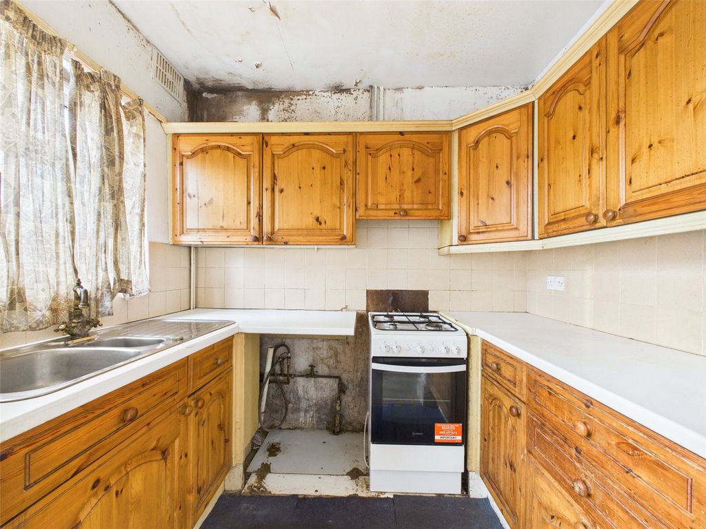 Property photo 3 of 17 Picture No. 03