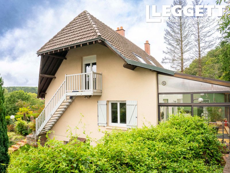 Property photo 3 of 10