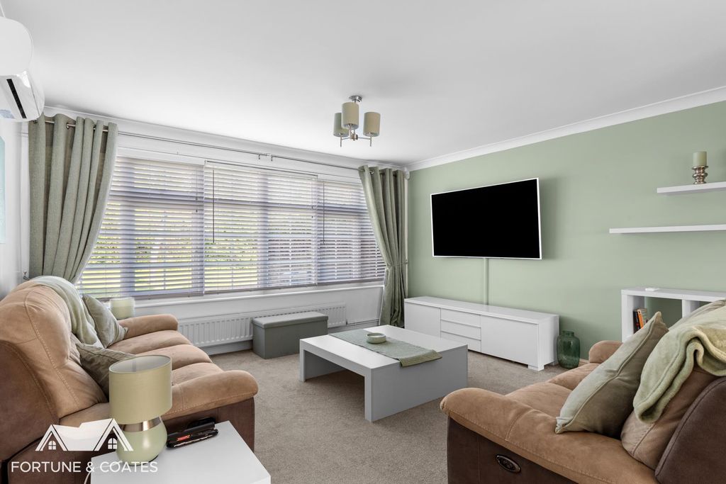 Property photo 2 of 32 Firpark_26.Jpg