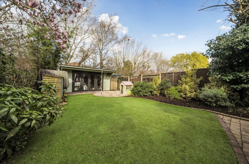 Property photo 2 of 23 1423700-4-69B15A4...