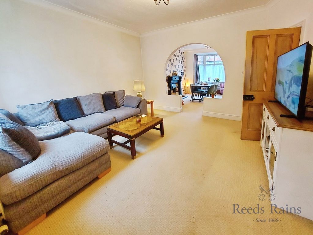 Property photo 3 of 14 Pbox-Img.Jpg