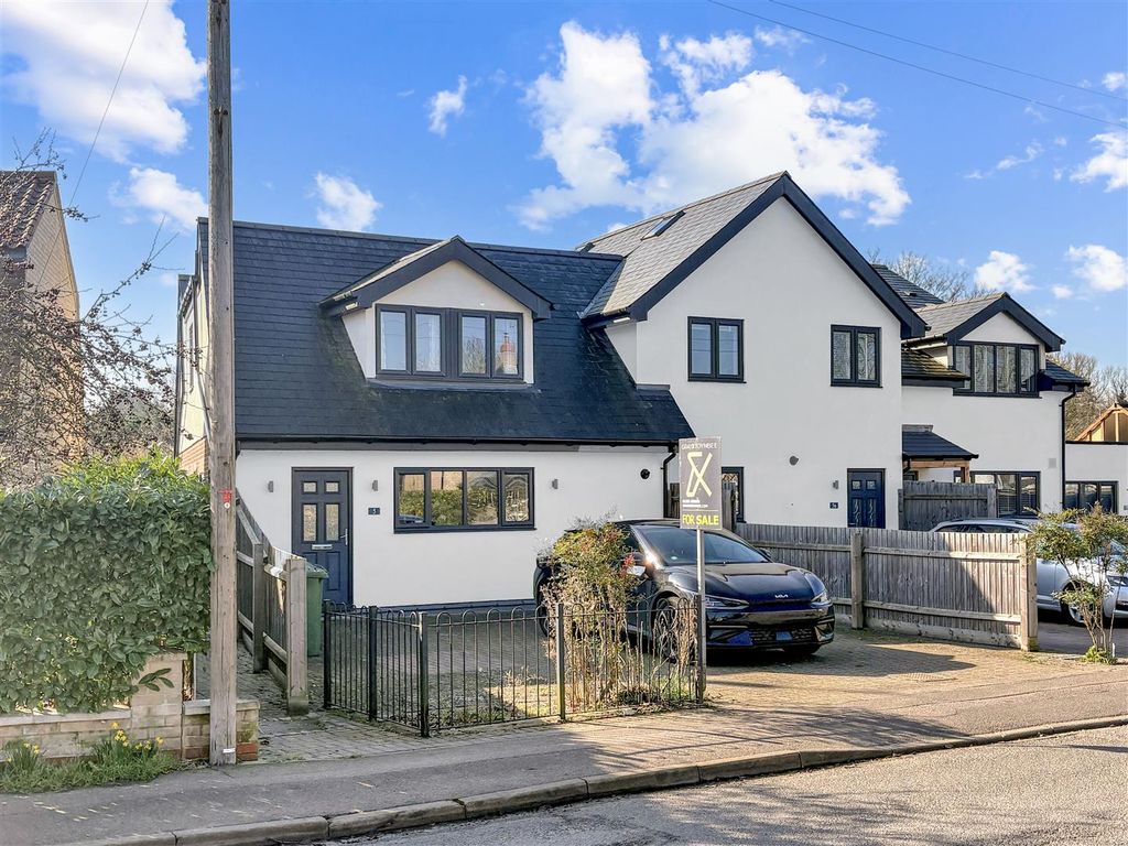 Property photo 1 of 18 2F5c110cc7Eb8A4Da004851A5F1058936ce5B059.Jpg