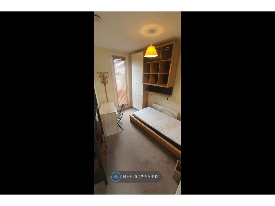 Property photo 1 of 4