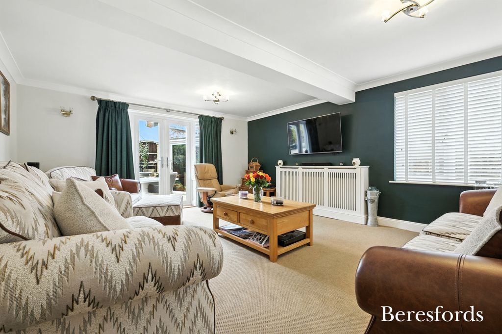 Property photo 2 of 29 Picture No. 33