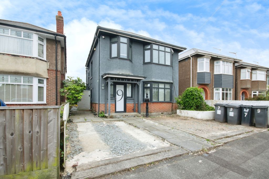 Property photo 1 of 15