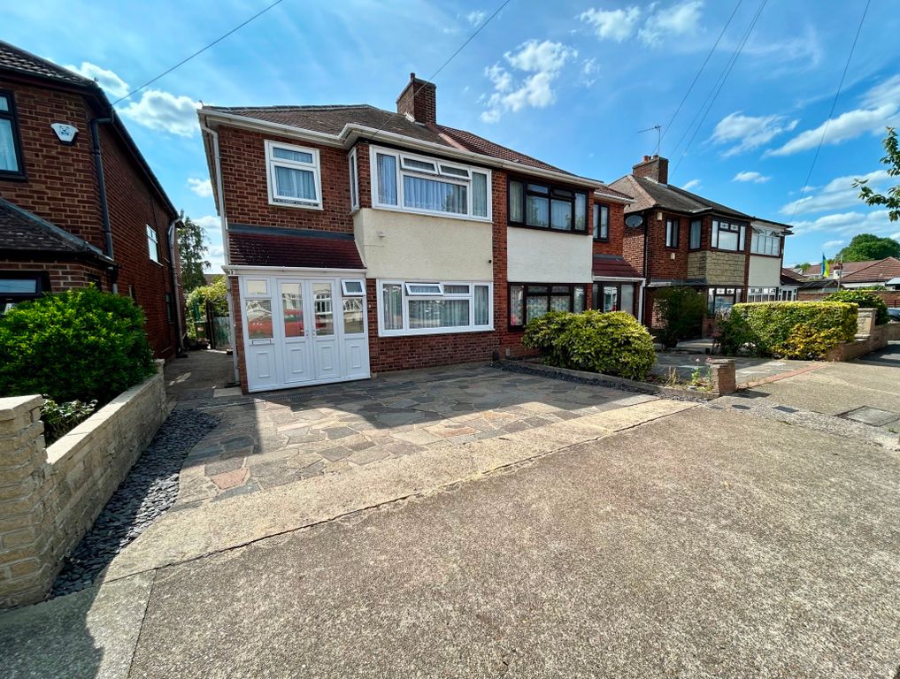 Property photo 1 of 23