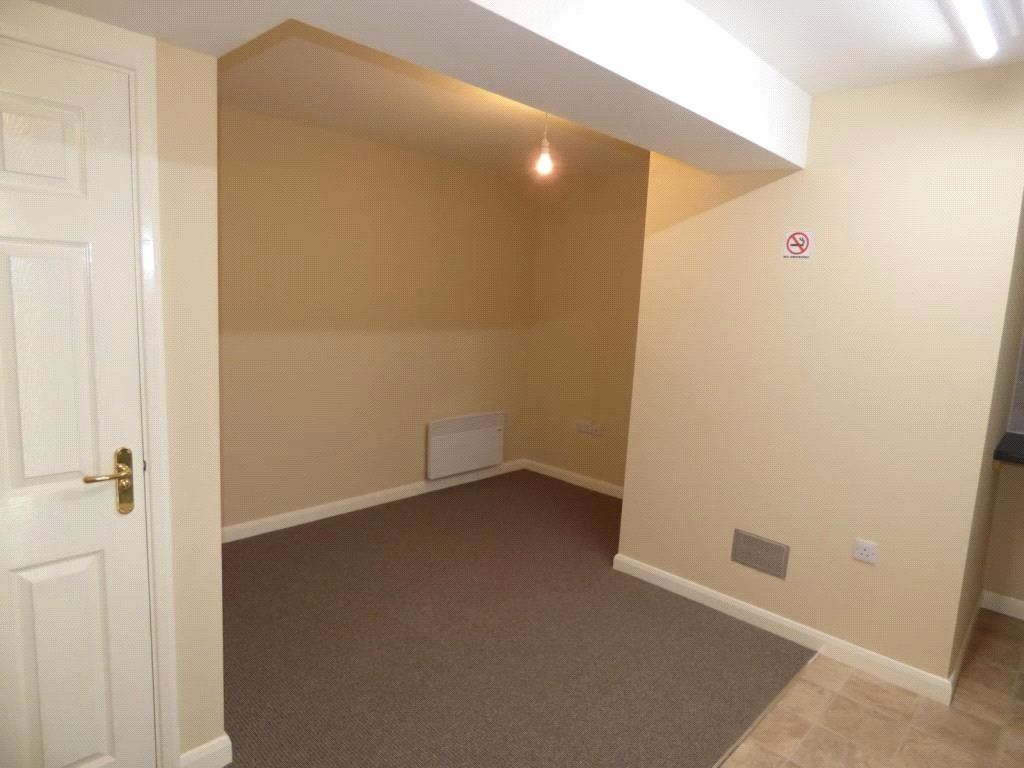 Property photo 3 of 4 Picture No. 02