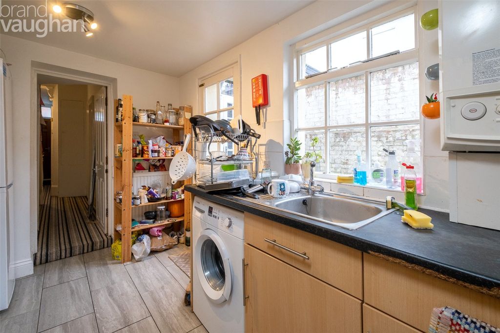 Property photo 3 of 20 Picture No. 07