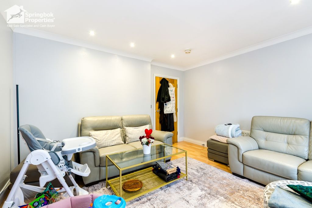 Property photo 3 of 15 2