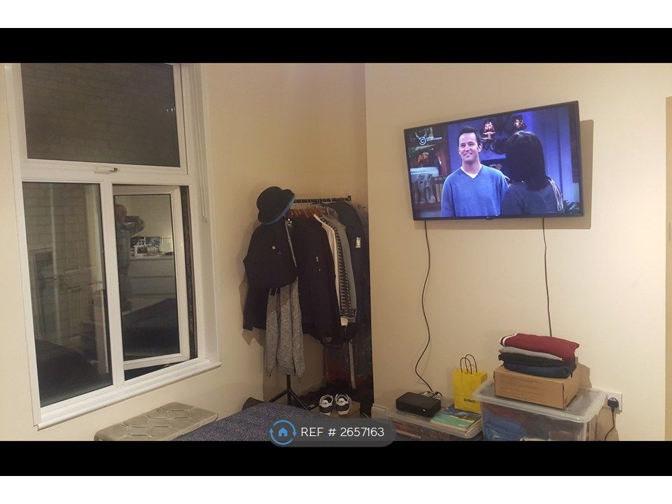 Property photo 3 of 5