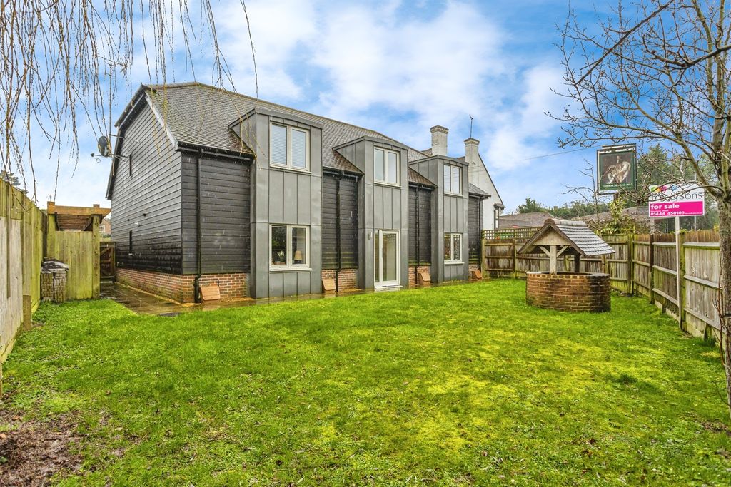 Property photo 2 of 14