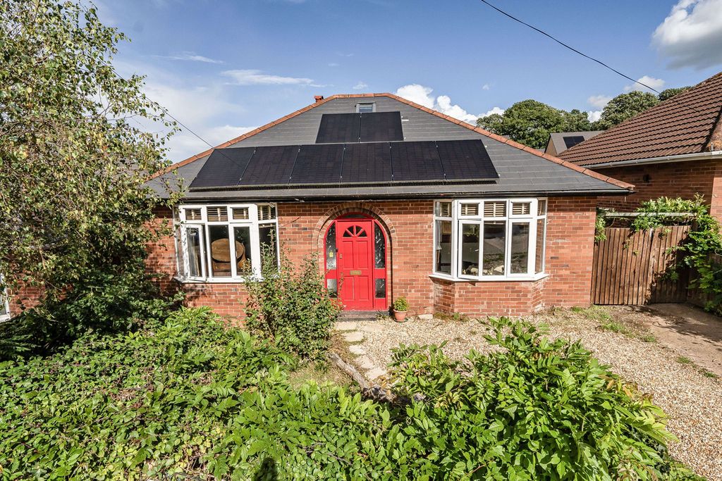 Property photo 1 of 25