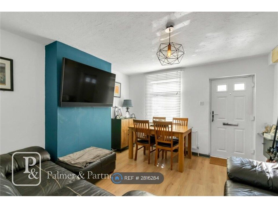 Property photo 1 of 12 Living Room/Diner