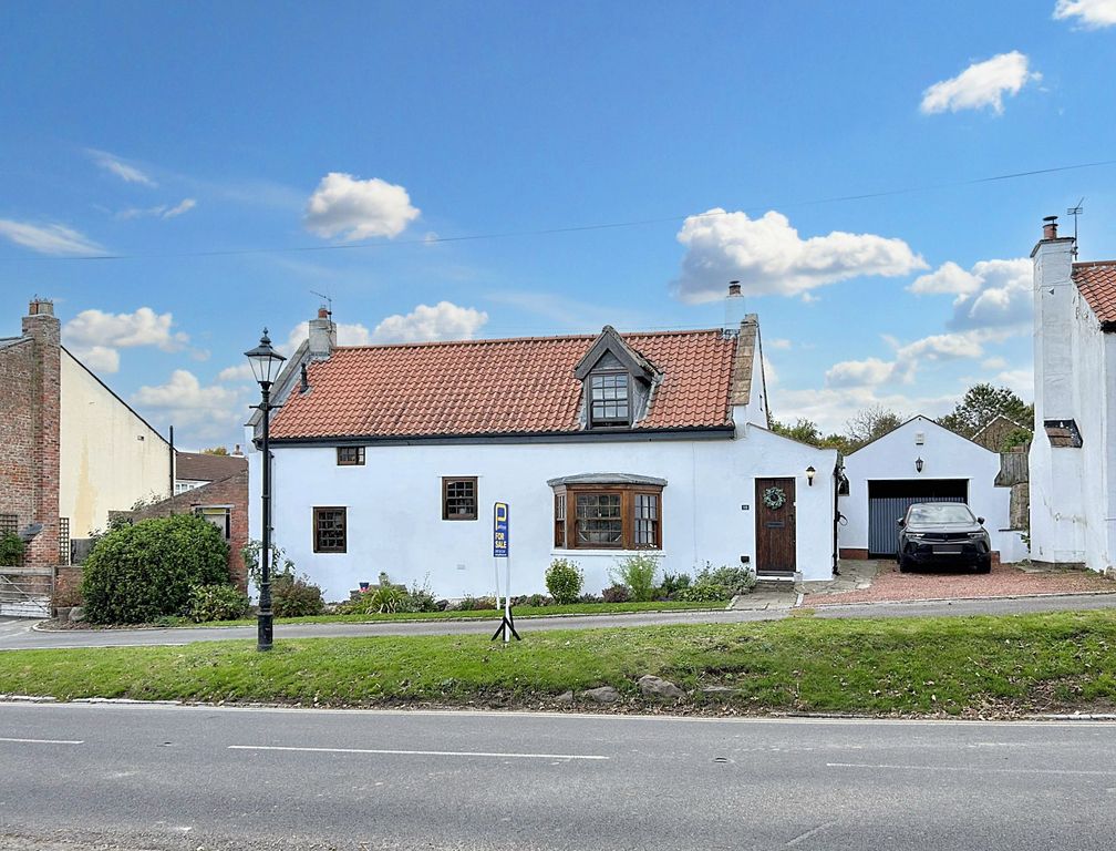 Property photo 1 of 35