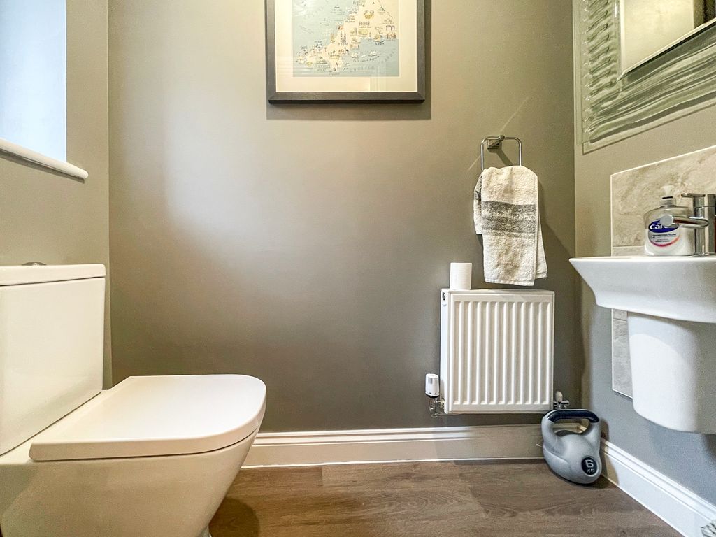 Property photo 2 of 17 1