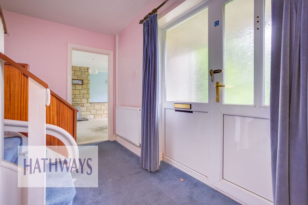 Property photo 3 of 40