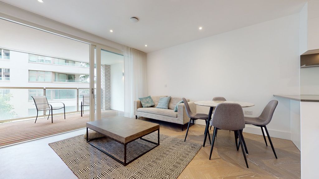 Property photo 3 of 17