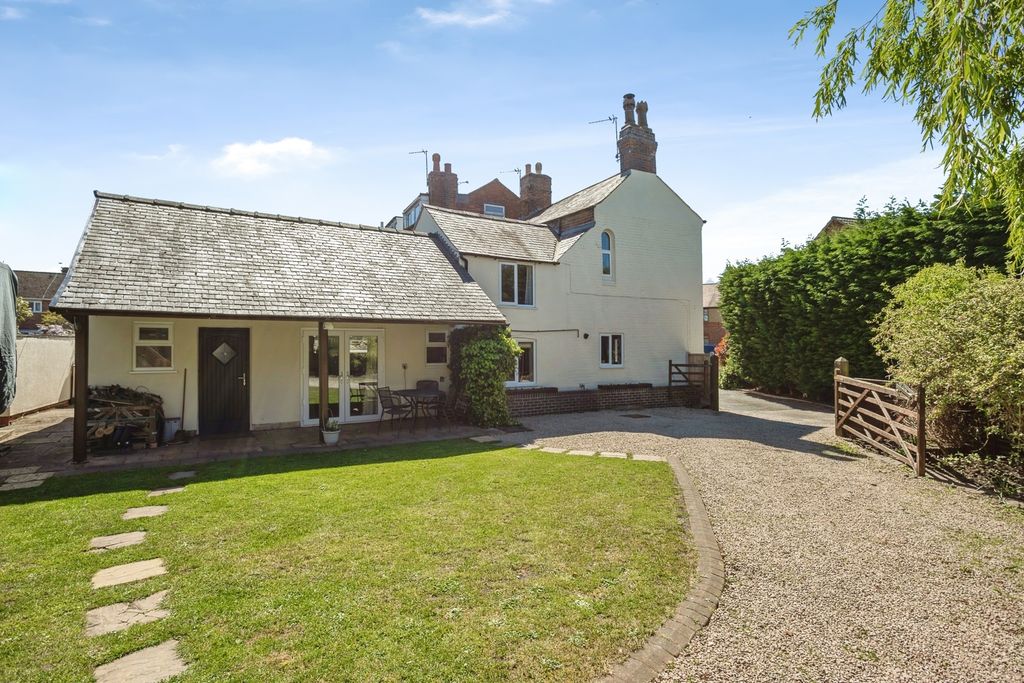 Property photo 1 of 29 Pbox-Img.Jpg